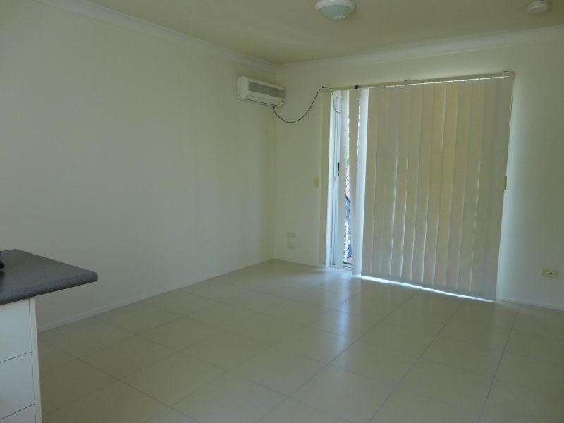 Tiled/12 Lloyd Street, Southport QLD 4215