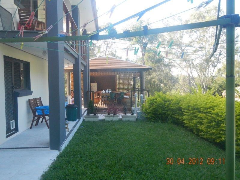 30 Bourton rd, Merrimac QLD 4226