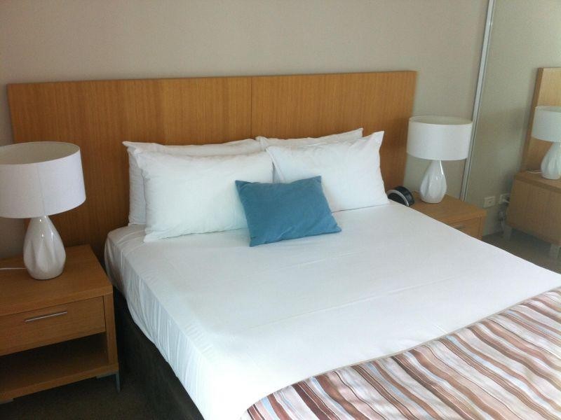 46-52 Pacific Street, Main Beach QLD 4217