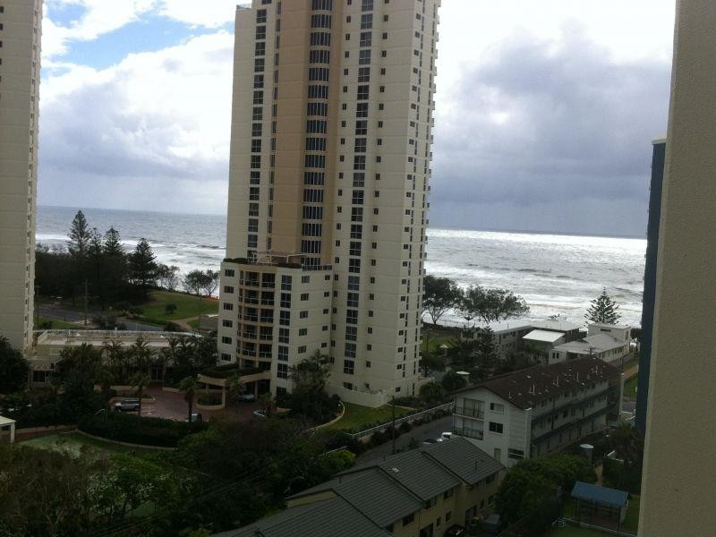46-52 Pacific Street, Main Beach QLD 4217