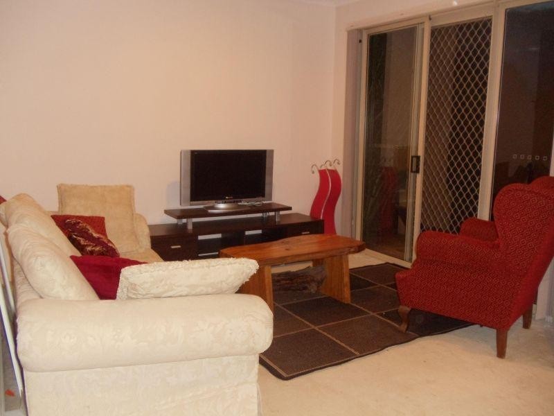 152 Palm Meadows Drive, Carrara QLD 4211