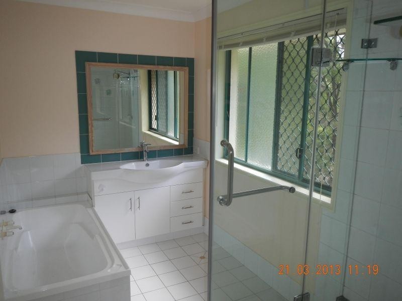 28 Ancona Street, Carrara QLD 4211