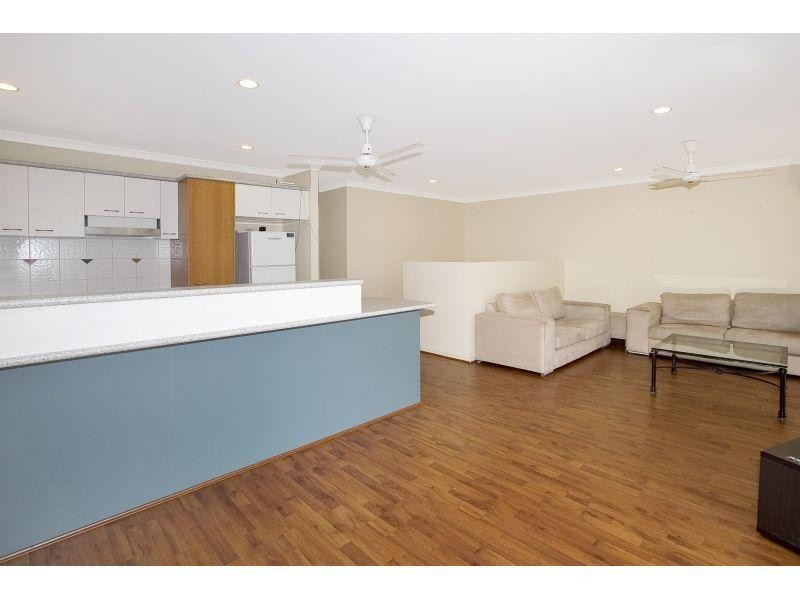 60/316 Long St East, Graceville QLD 4075