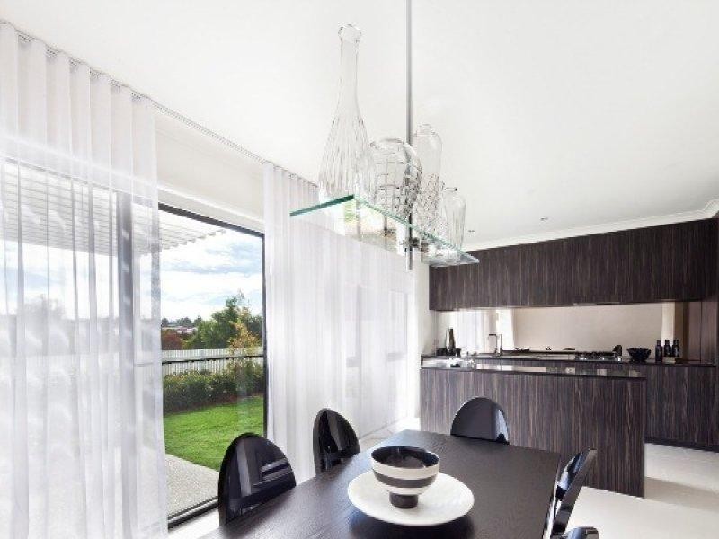 Town Home/128 North Hill Drive, Robina QLD 4226