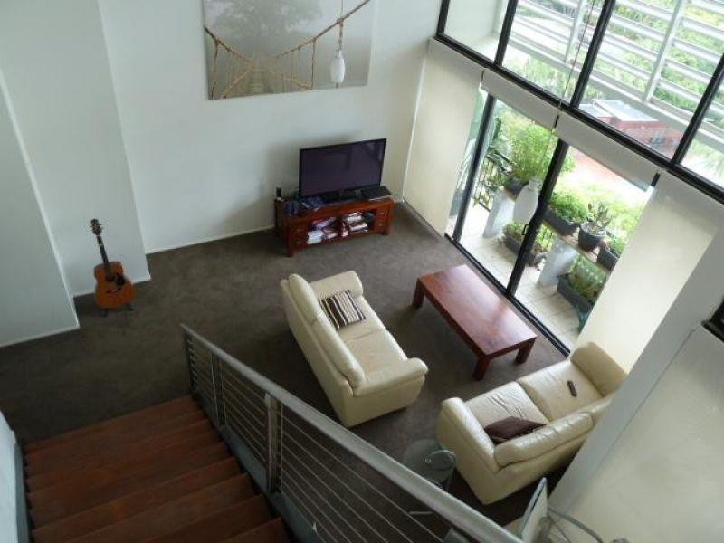 15 Goodwin Street, Kangaroo Point QLD 4169