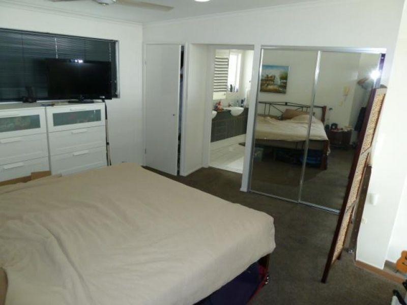 15 Goodwin Street, Kangaroo Point QLD 4169