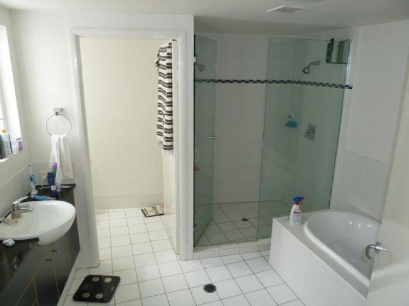 15 Goodwin Street, Kangaroo Point QLD 4169