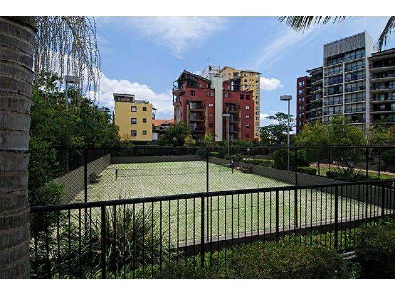 15 Goodwin Street, Kangaroo Point QLD 4169
