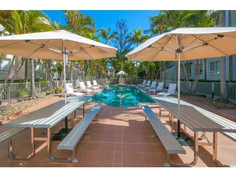 35 Palm Avenue, Surfers Paradise QLD 4217