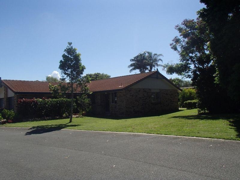 11 Waterford Court, Bundall QLD 4217