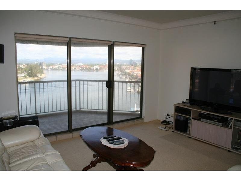 38/2 Admiralty Drive, Surfers Paradise QLD 4217
