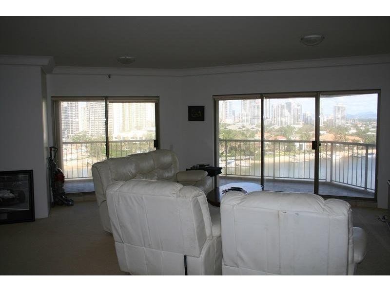 38/2 Admiralty Drive, Surfers Paradise QLD 4217