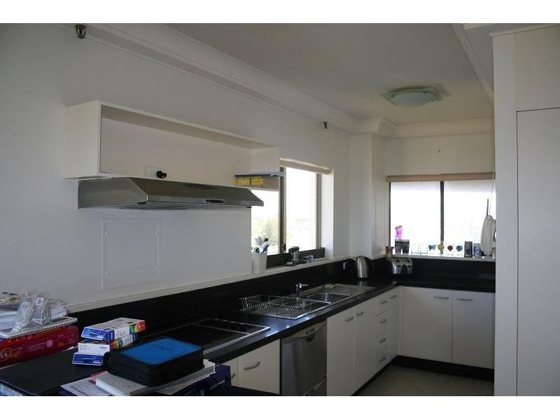 38/2 Admiralty Drive, Surfers Paradise QLD 4217