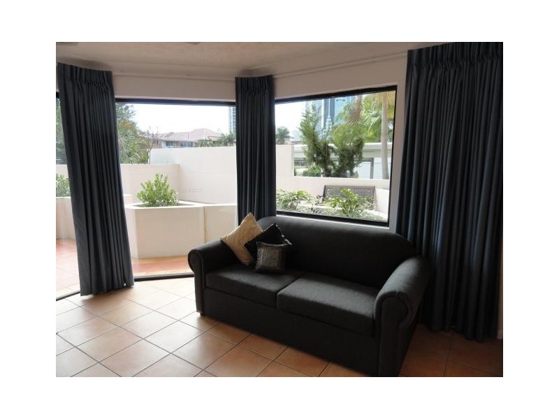 4/12 Paradise Island, Surfers Paradise QLD 4217