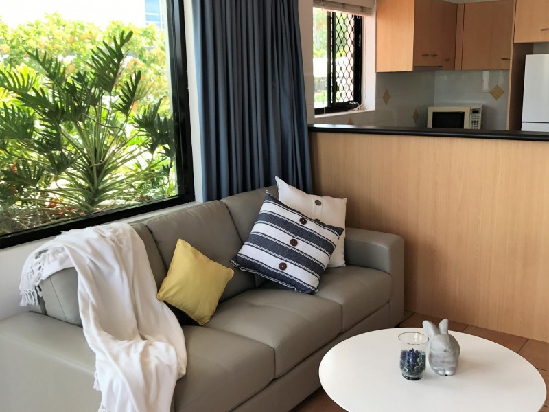 4/12 Paradise Island, Surfers Paradise QLD 4217