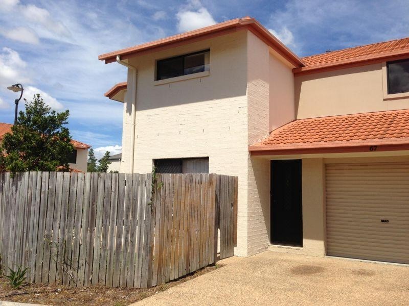 67//60 Beattie Road, Coomera QLD 4209