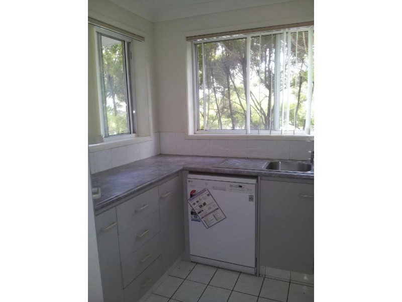 16-22 Whitby Street, Southport QLD 4215