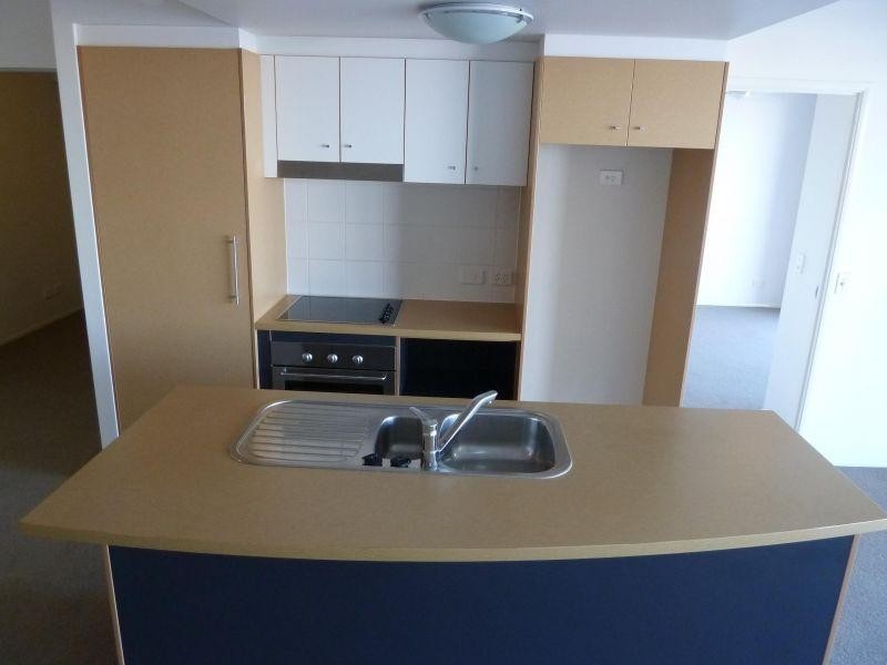 15 Goodwin Street, Kangaroo Point QLD 4169