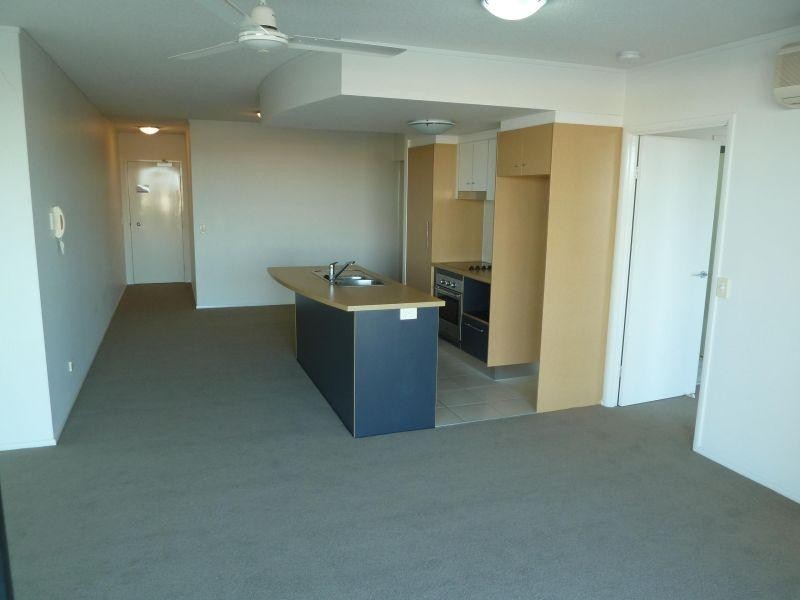 15 Goodwin Street, Kangaroo Point QLD 4169