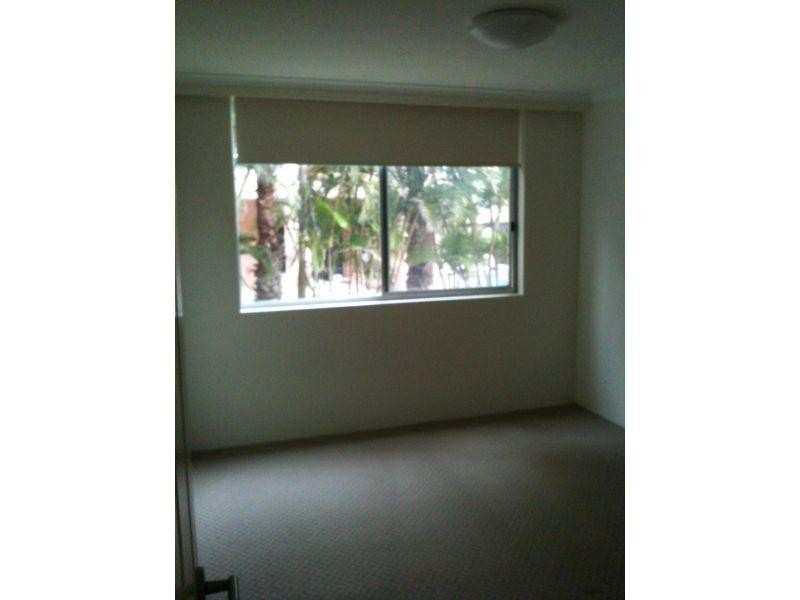 28 BEACH PDE, Surfers Paradise QLD 4217