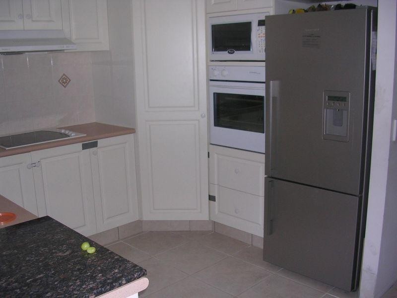 36 ALEXANDRA AVE, Broadbeach QLD 4218