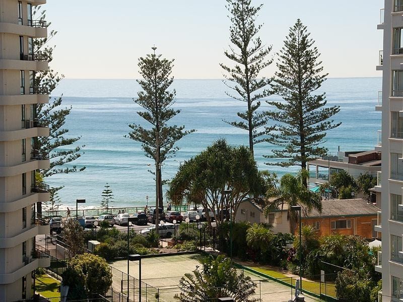 1 Ocean Street, Burleigh Heads QLD 4220