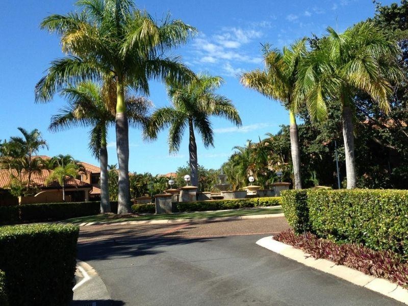 85  Palm Meadows Drive, Carrara QLD 4211