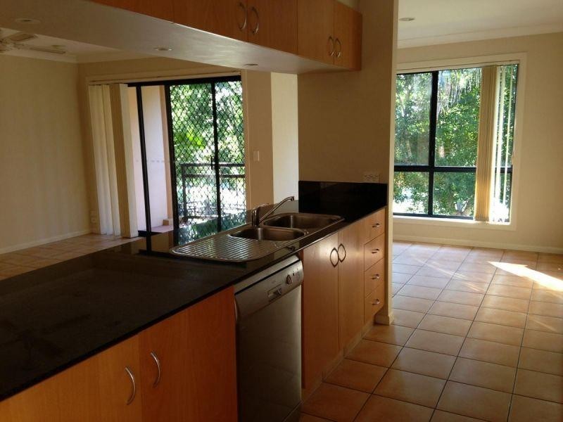 85  Palm Meadows Drive, Carrara QLD 4211