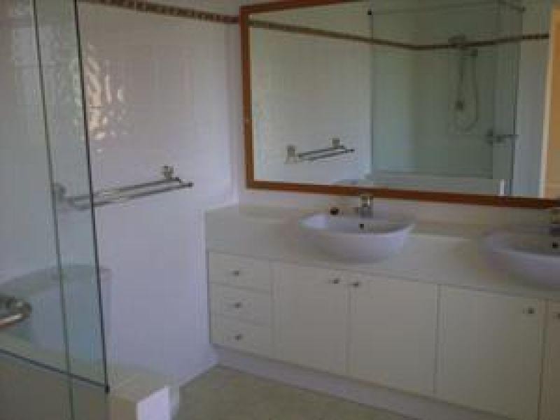 85  Palm Meadows Drive, Carrara QLD 4211