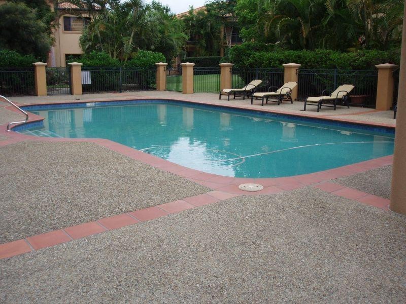 85  Palm Meadows Drive, Carrara QLD 4211