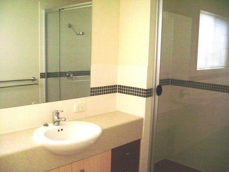 E3/2 Catalina Way, Upper Coomera QLD 4209