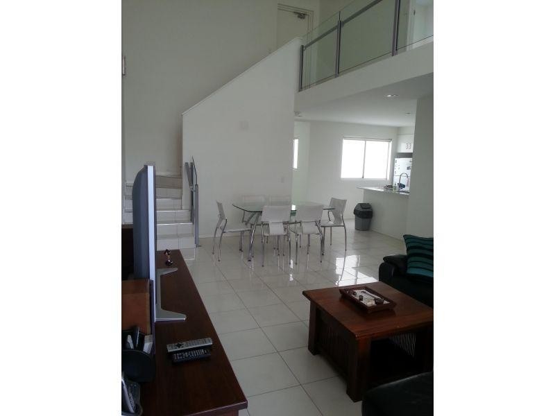 Unit 44/78 Merivale Street, South Brisbane QLD 4101