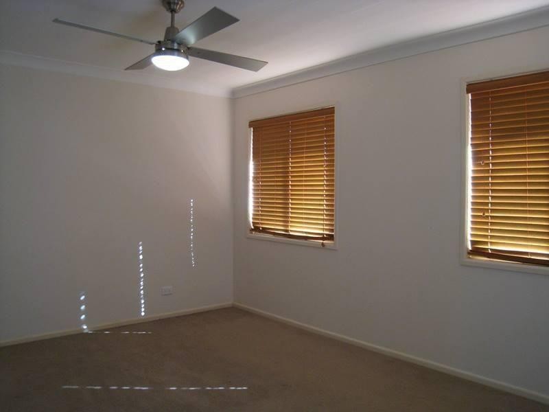 LUT LUT/9 Bayside Court, Thorneside QLD 4158