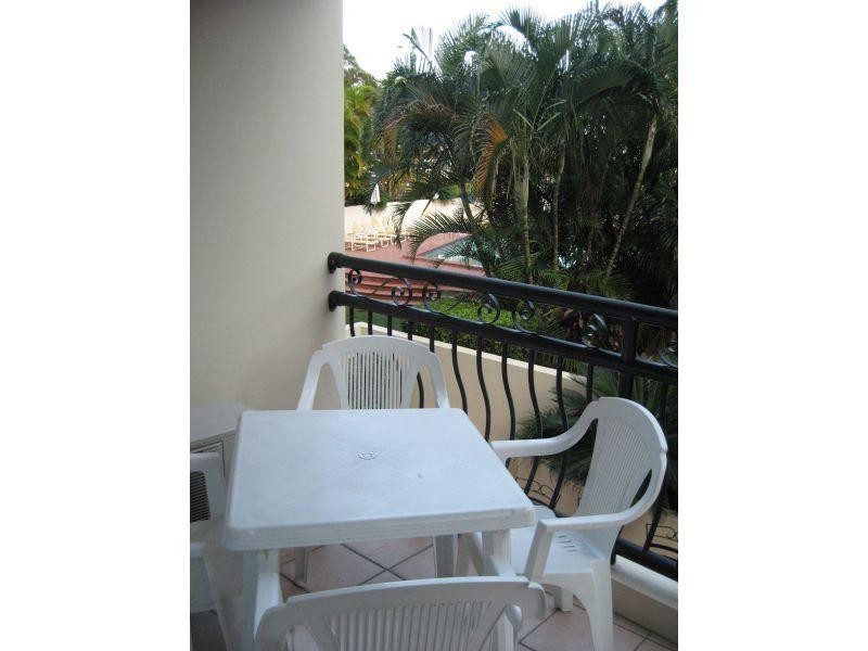 204/2988 Surfers Paradise Boulevard, Surfers Paradise QLD 4217