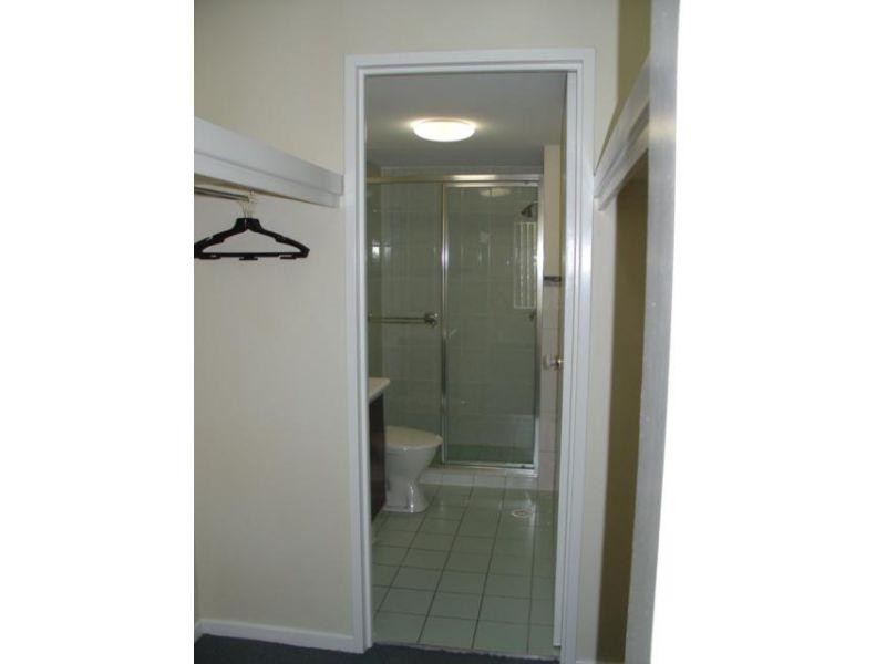 213/35 Palm Avenue, Surfers Paradise QLD 4217