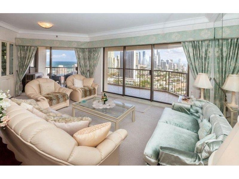 109/2 Admiralty Drive, Paradise Waters QLD 4217
