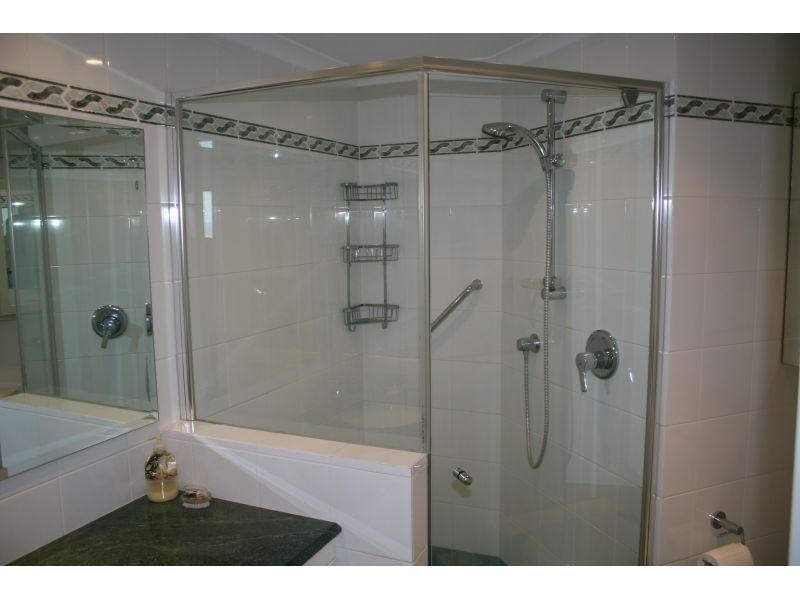 2 Admiralty Drive, Surfers Paradise QLD 4217