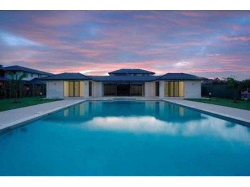 E1/2 Catalina Way, Upper Coomera QLD 4209