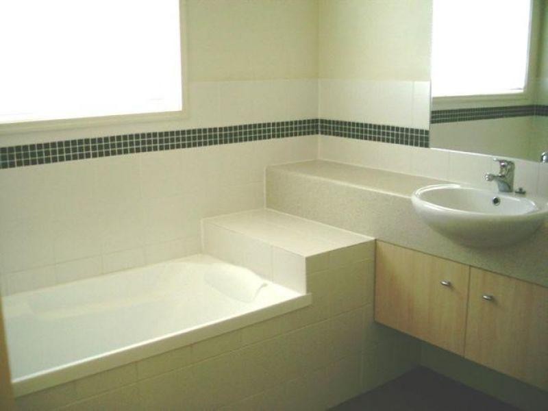 E1/2 Catalina Way, Upper Coomera QLD 4209