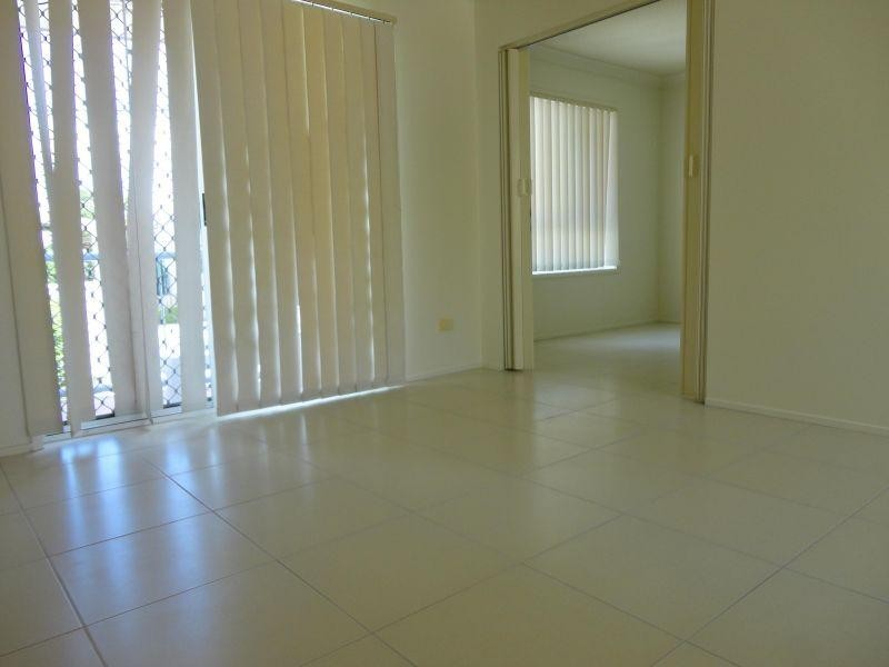 12 Lloyd Street, Southport QLD 4215