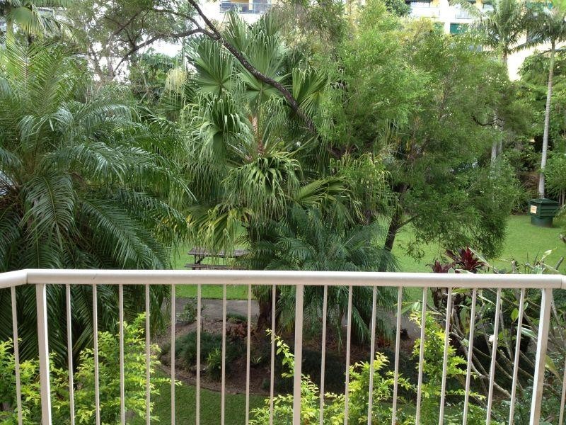 1 West Burleigh Road, Burleigh Heads QLD 4220