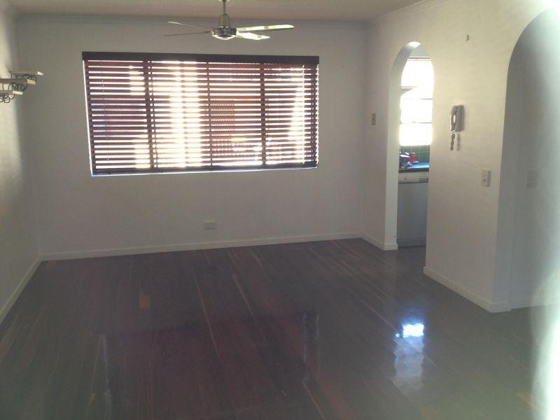 1925 Gold Coast Hwy, Burleigh Heads QLD 4220