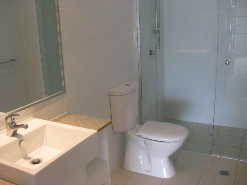 82/24 Allwood Street, Indooroopilly QLD 4068