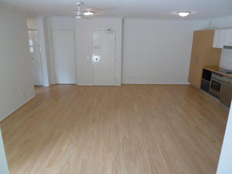 15 Goodwin Street, Kangaroo Point QLD 4169