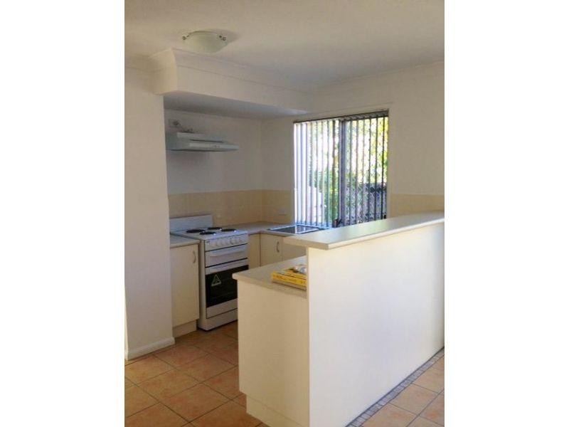 2 Coolgardie Street, Elanora QLD 4221