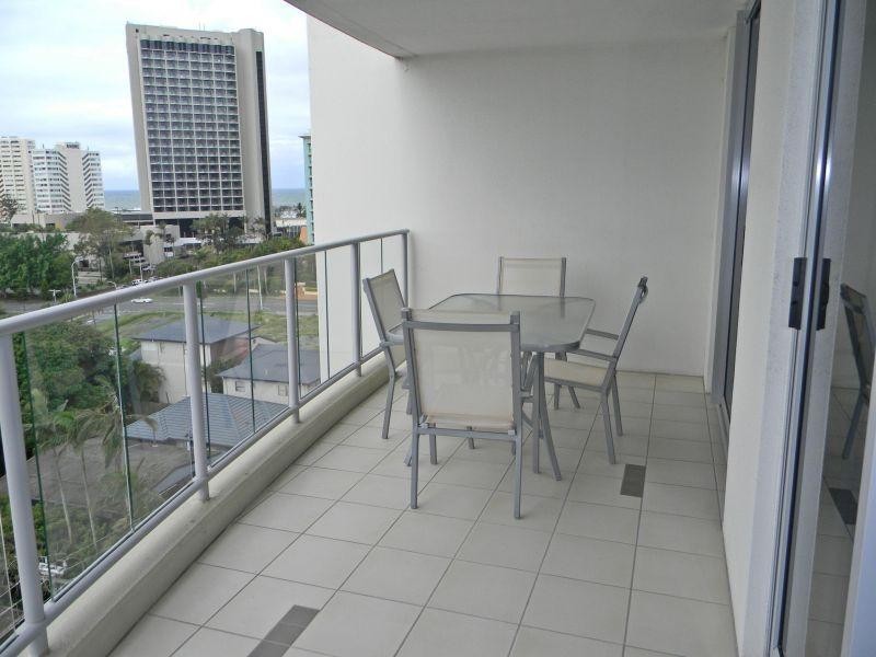 21 Cypress Avenue, Surfers Paradise QLD 4217