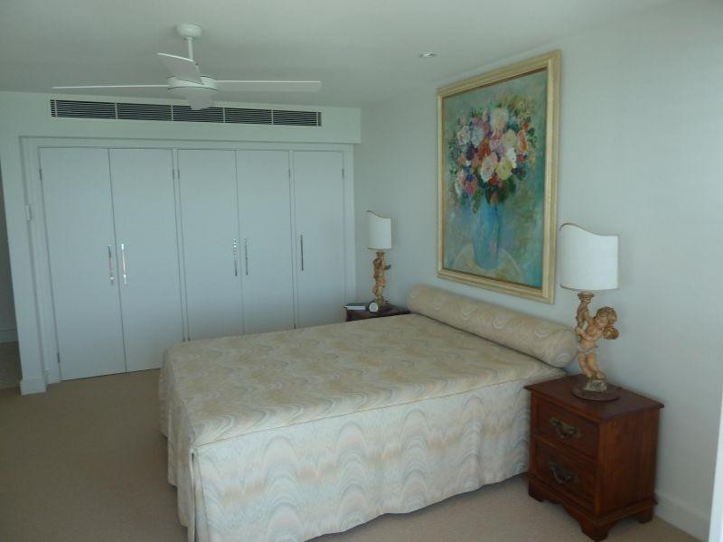 12-20 Goodwin Terrace, Burleigh Heads QLD 4220