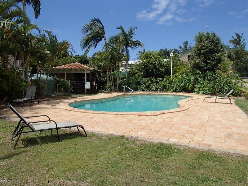 11 Waterford Court, Bundall QLD 4217