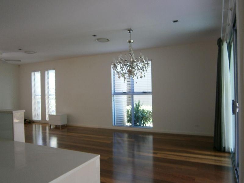 Robina QLD 4226