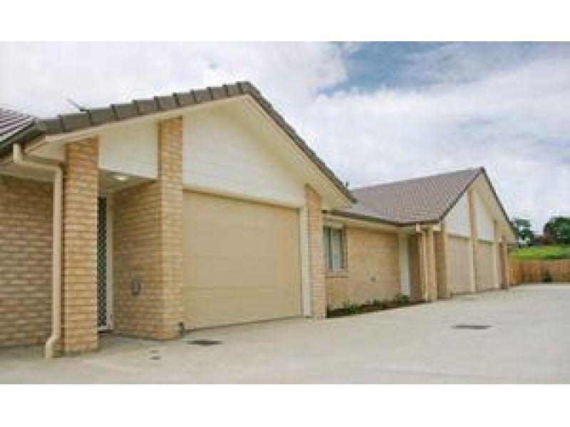 8 Rosegum Place, Redbank QLD 4301